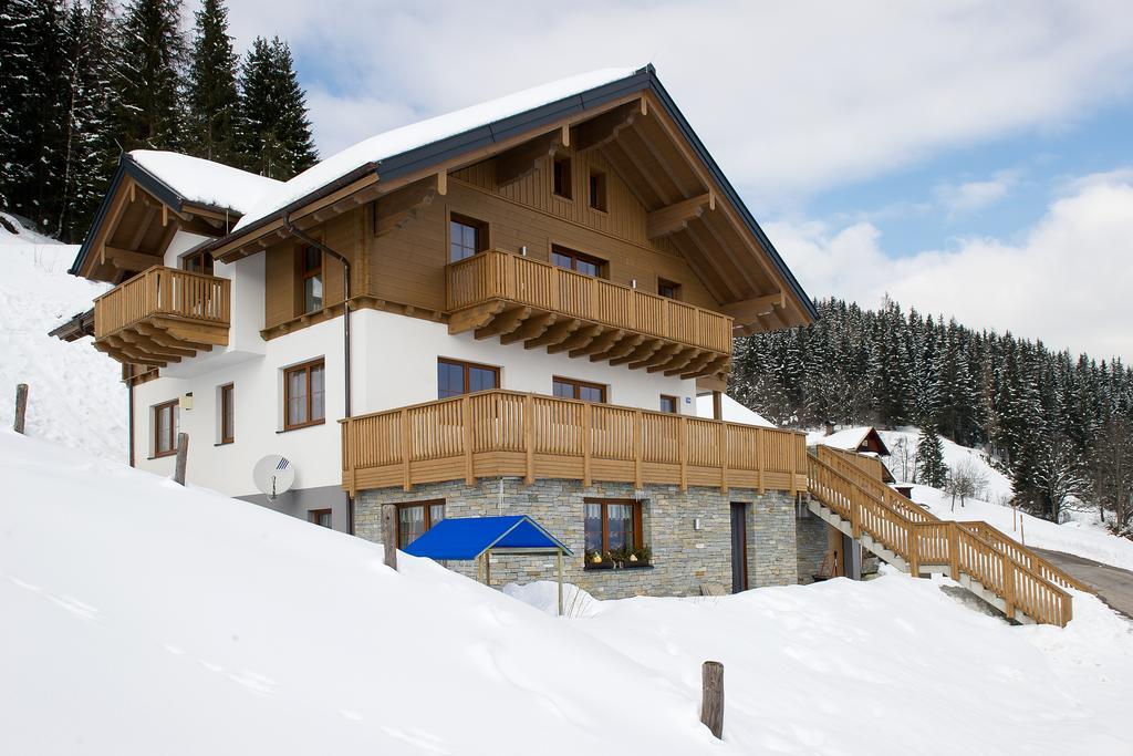 Aigenberg Appartements Flachau Quarto foto